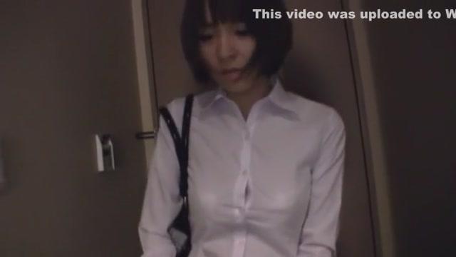 Fabulous Japanese slut Yuzu Shiina in Exotic Secretary, Blowjob/Fera JAV scene - 2