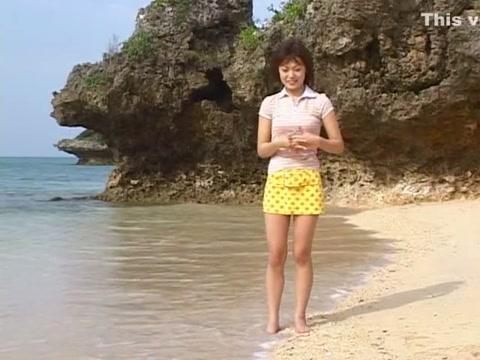 Incredible Japanese chick Natsumi Akimoto in Crazy Blowjob/Fera, Outdoor JAV video - 2