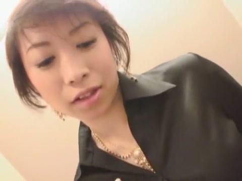 Amazing Japanese chick Natsuki Mochida in Exotic Blowjob/Fera JAV scene - 1