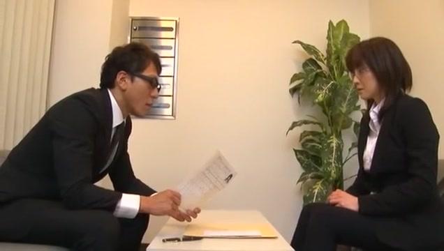 Fabulous Japanese model Ai Komori in Crazy Office JAV movie - 1
