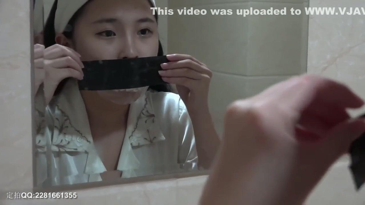 Chinese Beauty Selfgag - 2