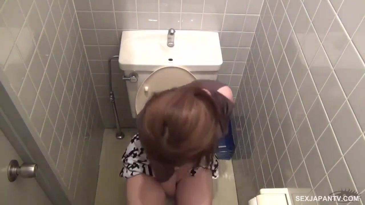 Hoe In Toilet Voyeur The Masturbation Station 4 Adultcomics