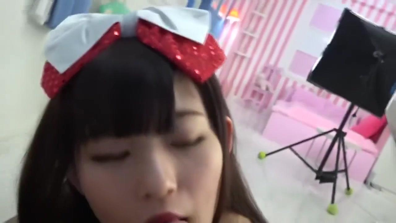 Japanese Cute Idols Are Blown And Sperm Is Ejaculated In The Mouth - 1