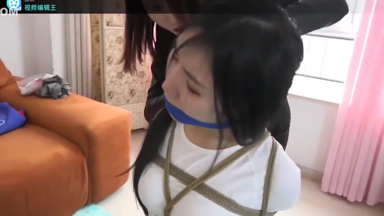 Chinese Bondage - 3 Girls Tied Up - 1