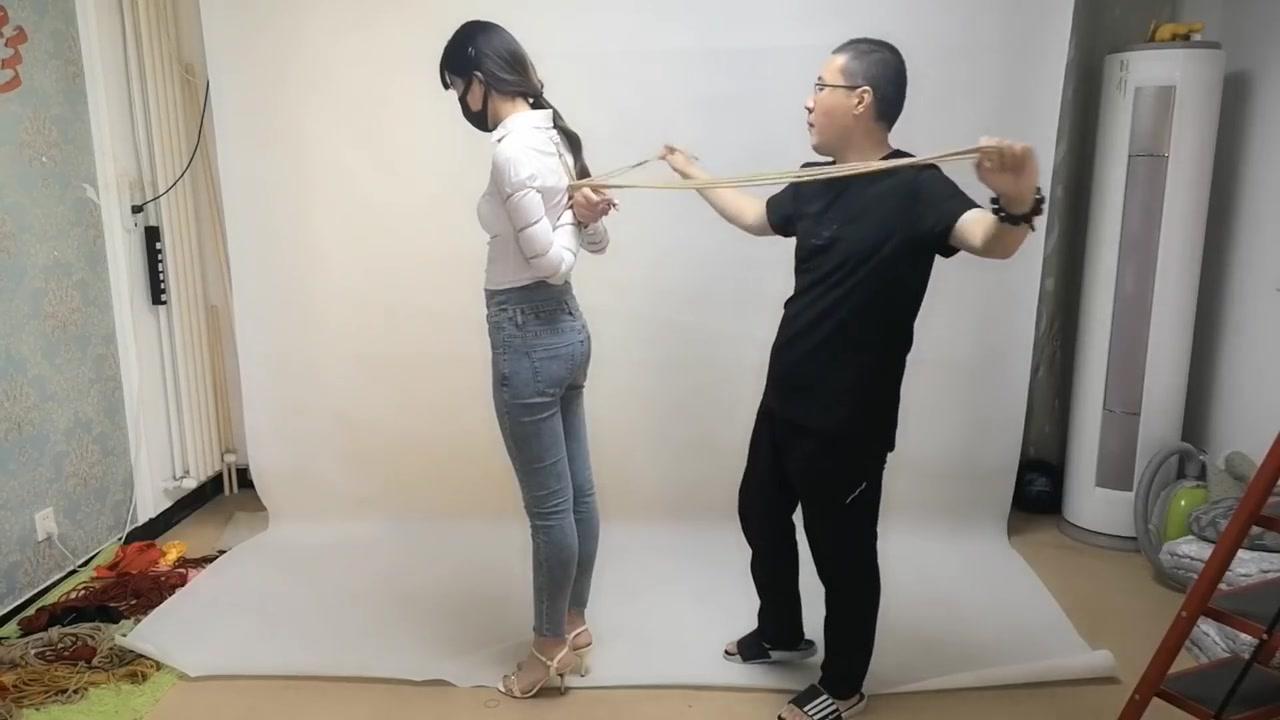 Chinese Bondage - Yang Rui 5 Flowers - 1