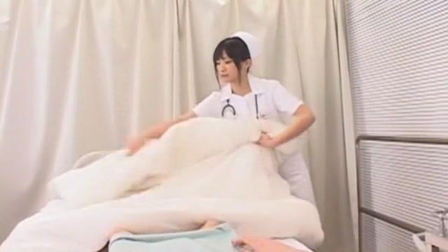 Horny Japanese slut Eri Nanahara in Fabulous Nurse/Naasu JAV video - 1