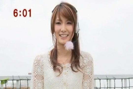 Amazing Japanese model Yua Kisaki in Crazy Blowjob/Fera JAV clip - 2