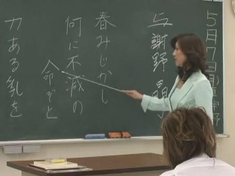 Best Japanese slut Misuzu Shiratori in Horny Cougar, Stockings/Pansuto JAV clip - 2
