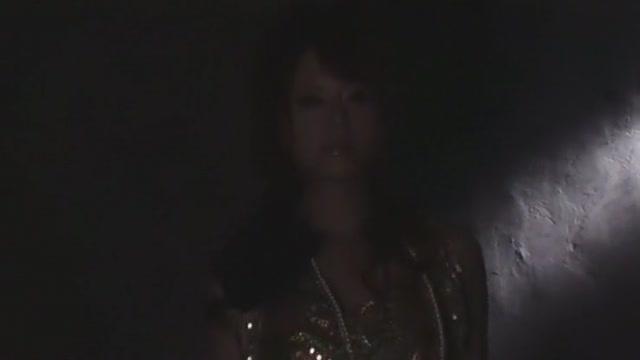 Horny Japanese model Akiho Yoshizawa in Fabulous Cunnilingus, Interview JAV movie - 1
