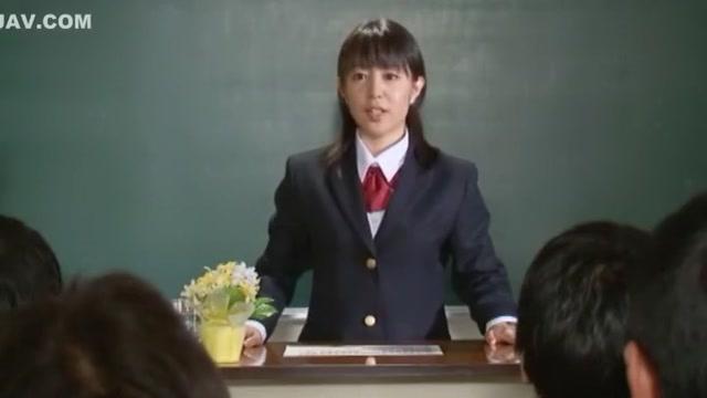 Horny Japanese slut Nana Nanaumi in Fabulous Fingering, Sports JAV clip - 2