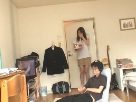 Incredible Japanese slut Akari Hoshino in Exotic MILFs JAV clip - 2