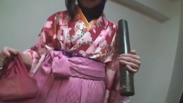 Toying  Fabulous Japanese model Kotomi Asakura in Amazing Handjobs, Fingering JAV movie C.urvy - 1