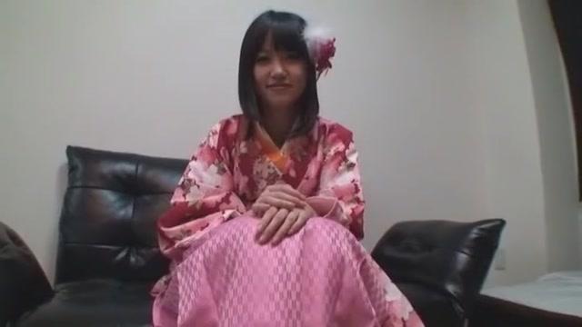 Fabulous Japanese model Kotomi Asakura in Amazing Handjobs, Fingering JAV movie - 1