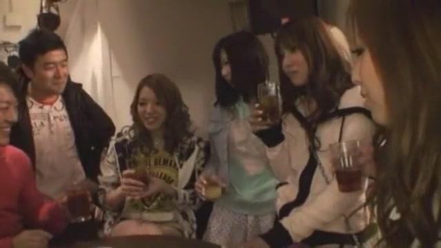 Vadia Exotic Japanese whore Minami Kusunoki, Nao Kamiki, Sarina Kitagawa in Horny Fingering, Blowjob JAV clip Gay Baitbus